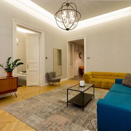 Luxury Twin 1-Bedroom In Kazinczy Street Budapest Exterior photo