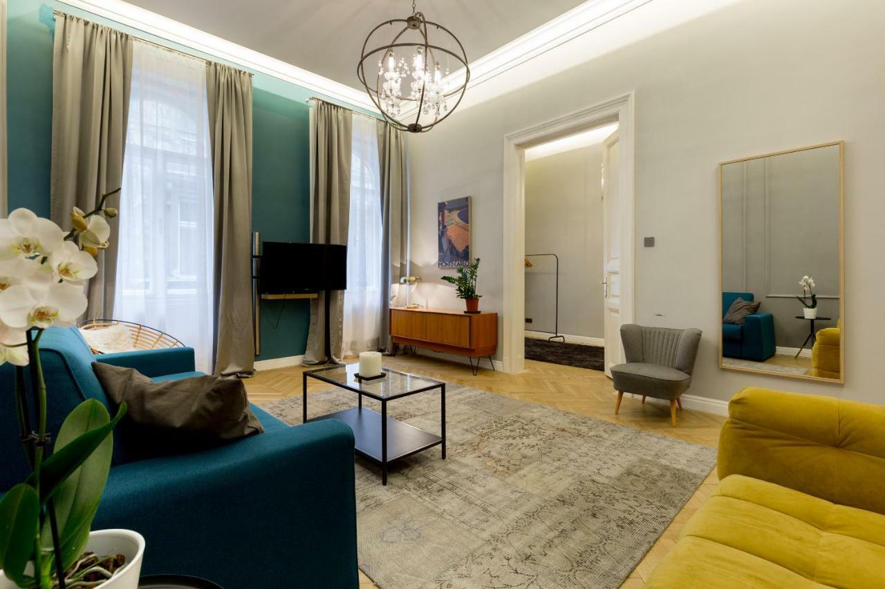 Luxury Twin 1-Bedroom In Kazinczy Street Budapest Exterior photo